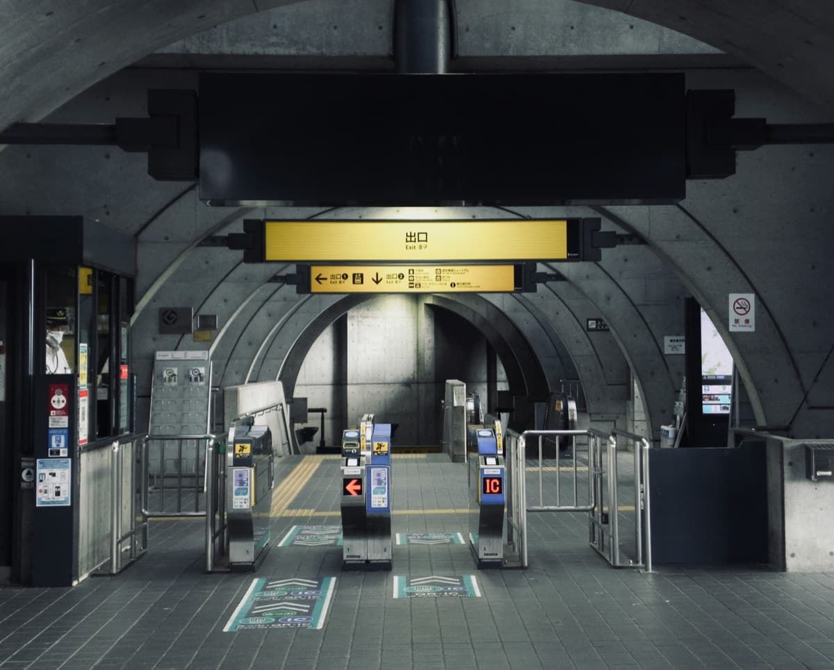 Suica et Pasmo sur iPhone & Android : Le Guide Technique 2026